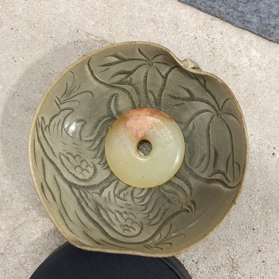 其他现代陶瓷工艺品