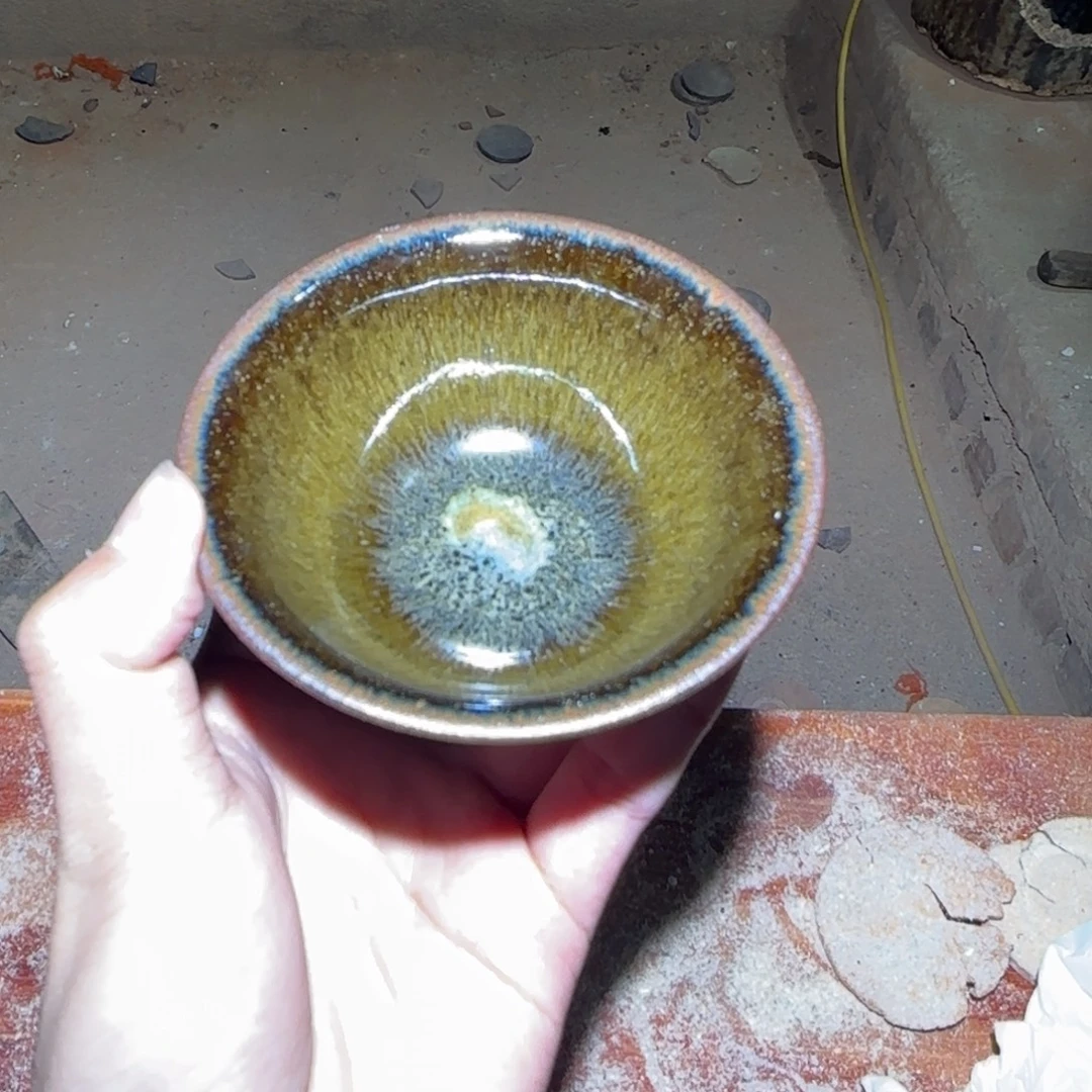 茶盏建群是什情况我问她