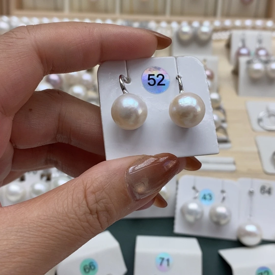 颈饰银S925镶嵌淡水珍珠