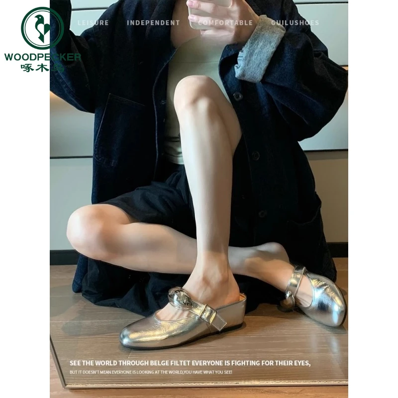 啄木鸟法式金属内增高银色包头半拖鞋女外穿一字扣凉拖方头穆勒鞋