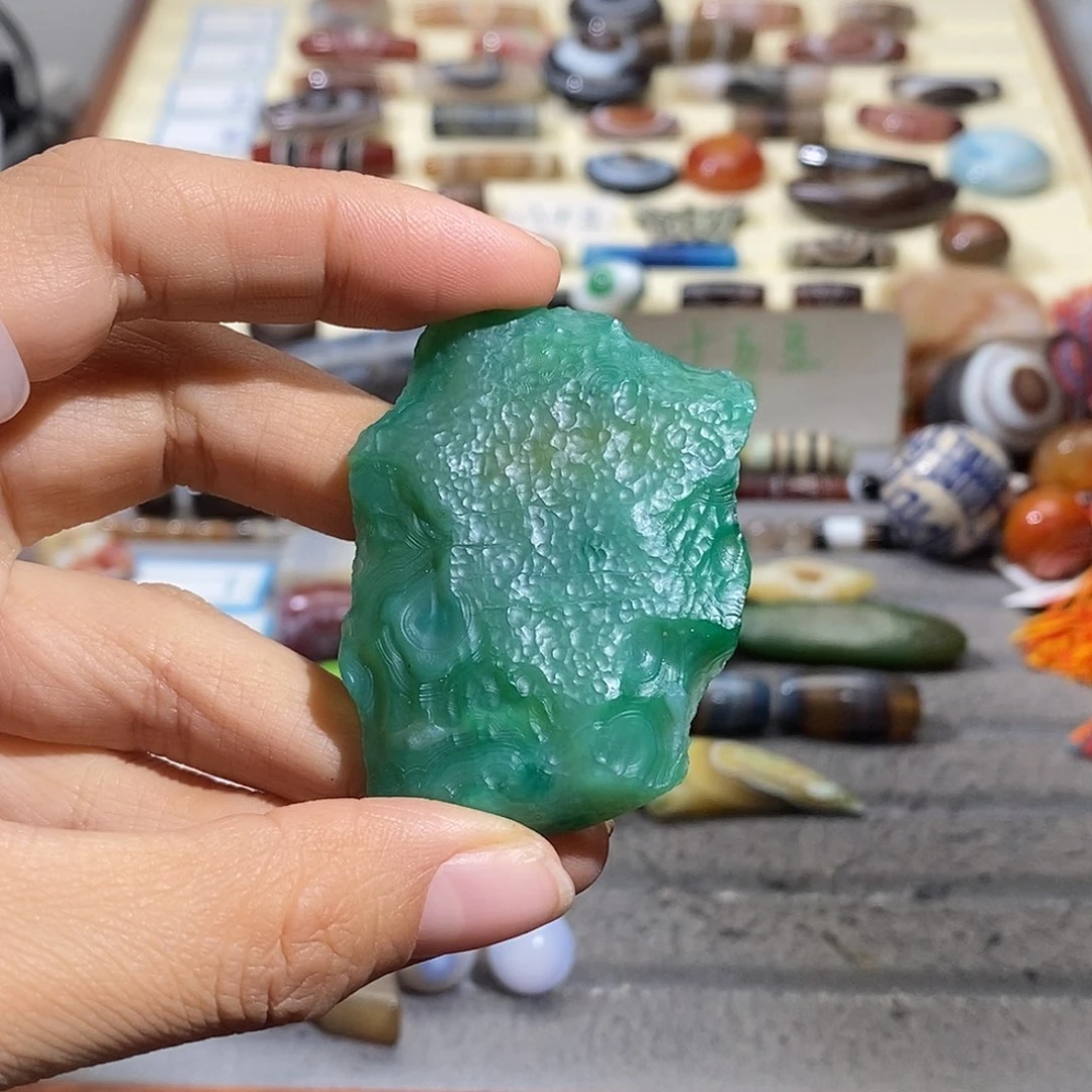 默***酒玛瑙/玉髓合金颈饰