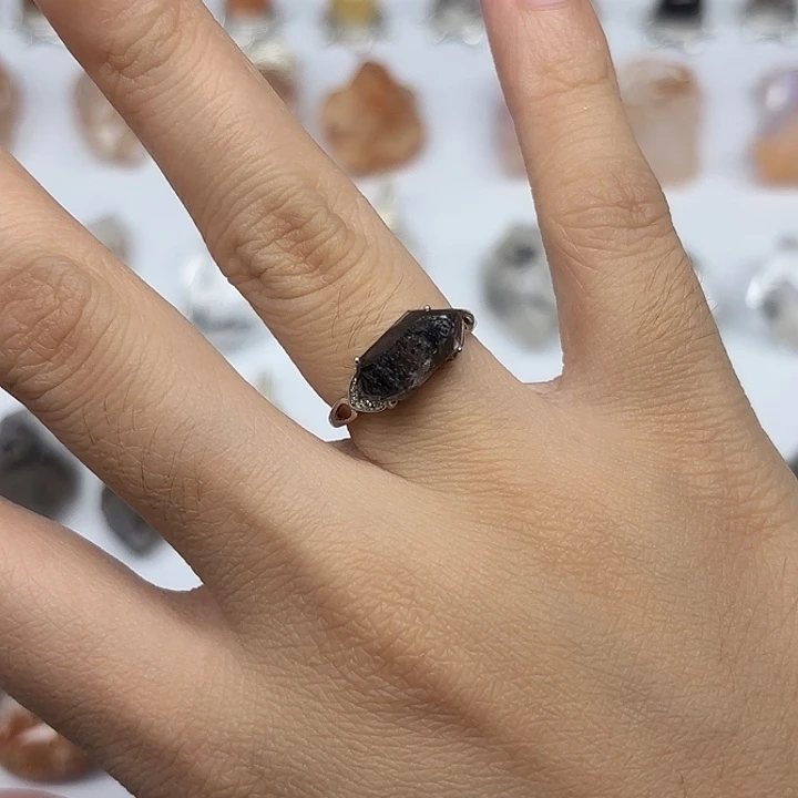 水晶银S925镶嵌戒指闪灵钻戒指