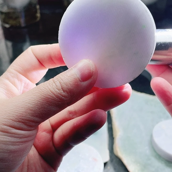 翡翠未镶嵌颈饰毛料19