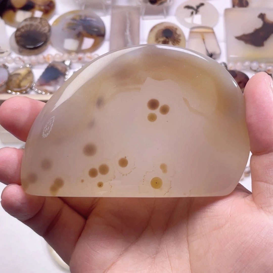 玛瑙/玉髓颈饰合金