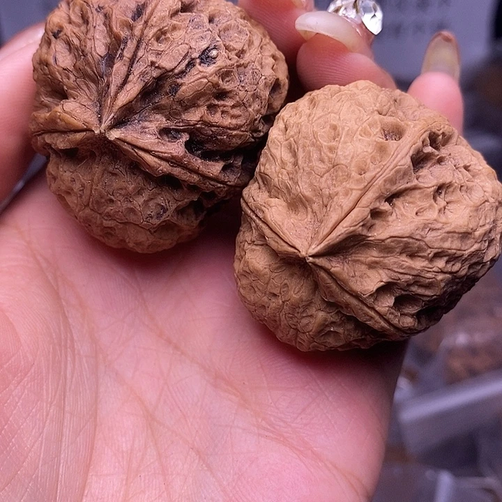 核桃云南野生铁核桃15号40mm