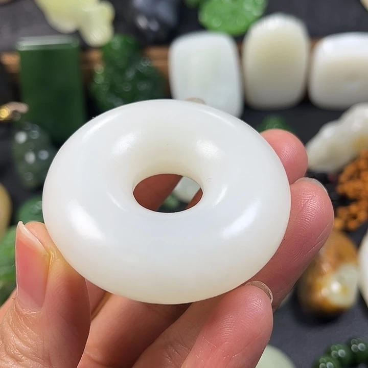 和田玉（白玉）未镶嵌挂件