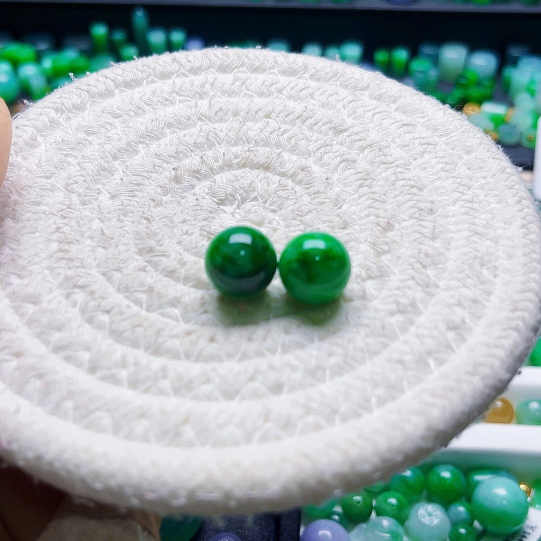 翡翠散珠卡12.2mm圆珠一对