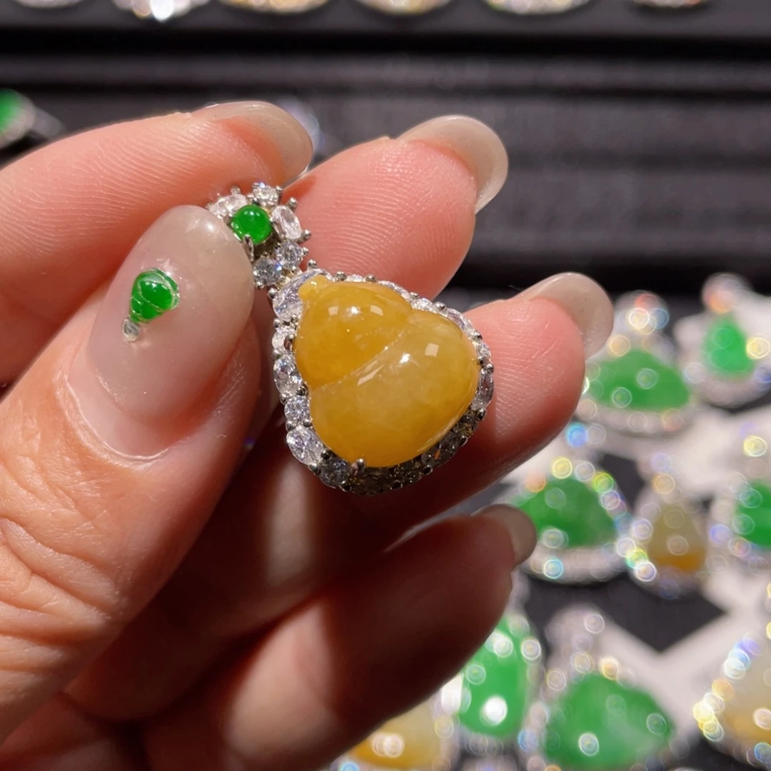 翡翠银S925镶嵌颈饰