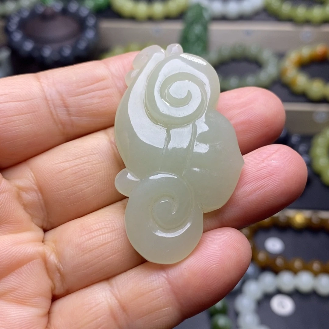 和田玉未镶嵌吊坠(不含链)