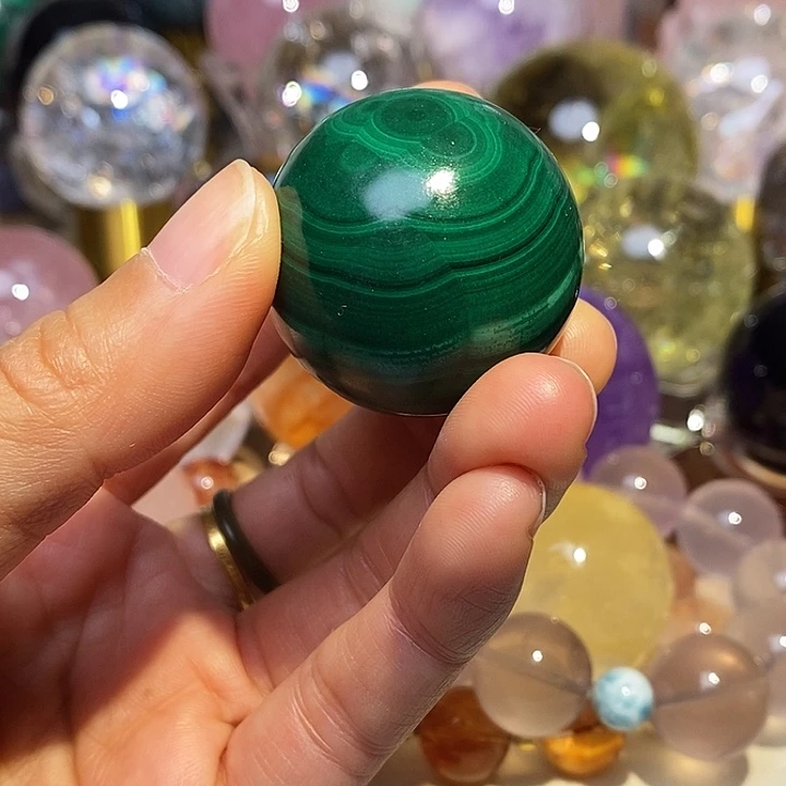 石材特福孔雀球球