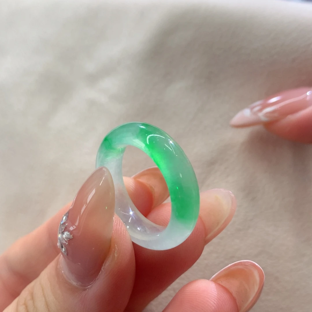 翡翠散珠港码12.5