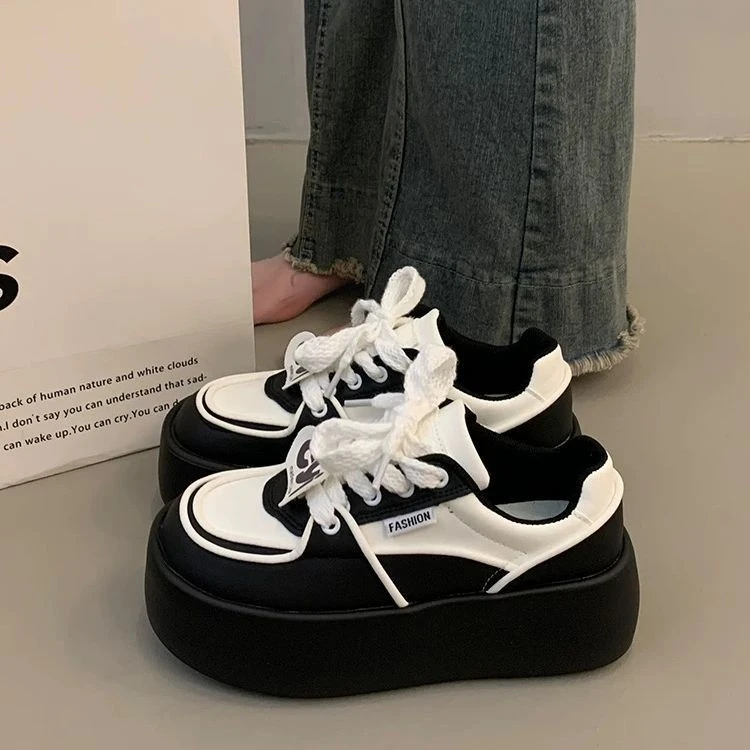 爆款高级感百搭小白鞋增高厚底板鞋女2025新款春季休闲运动松糕鞋