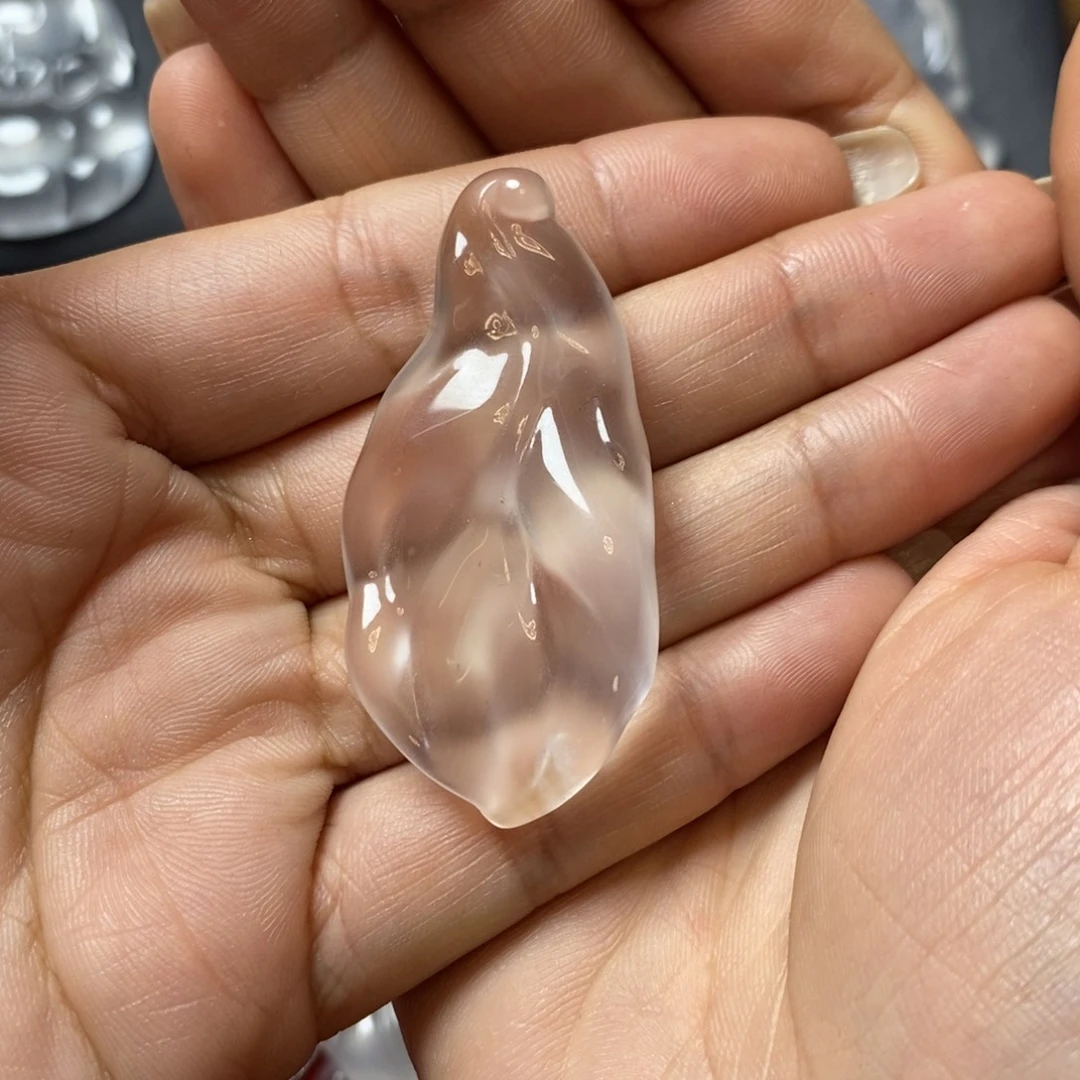 十***子石英质玉未镶嵌叶子
