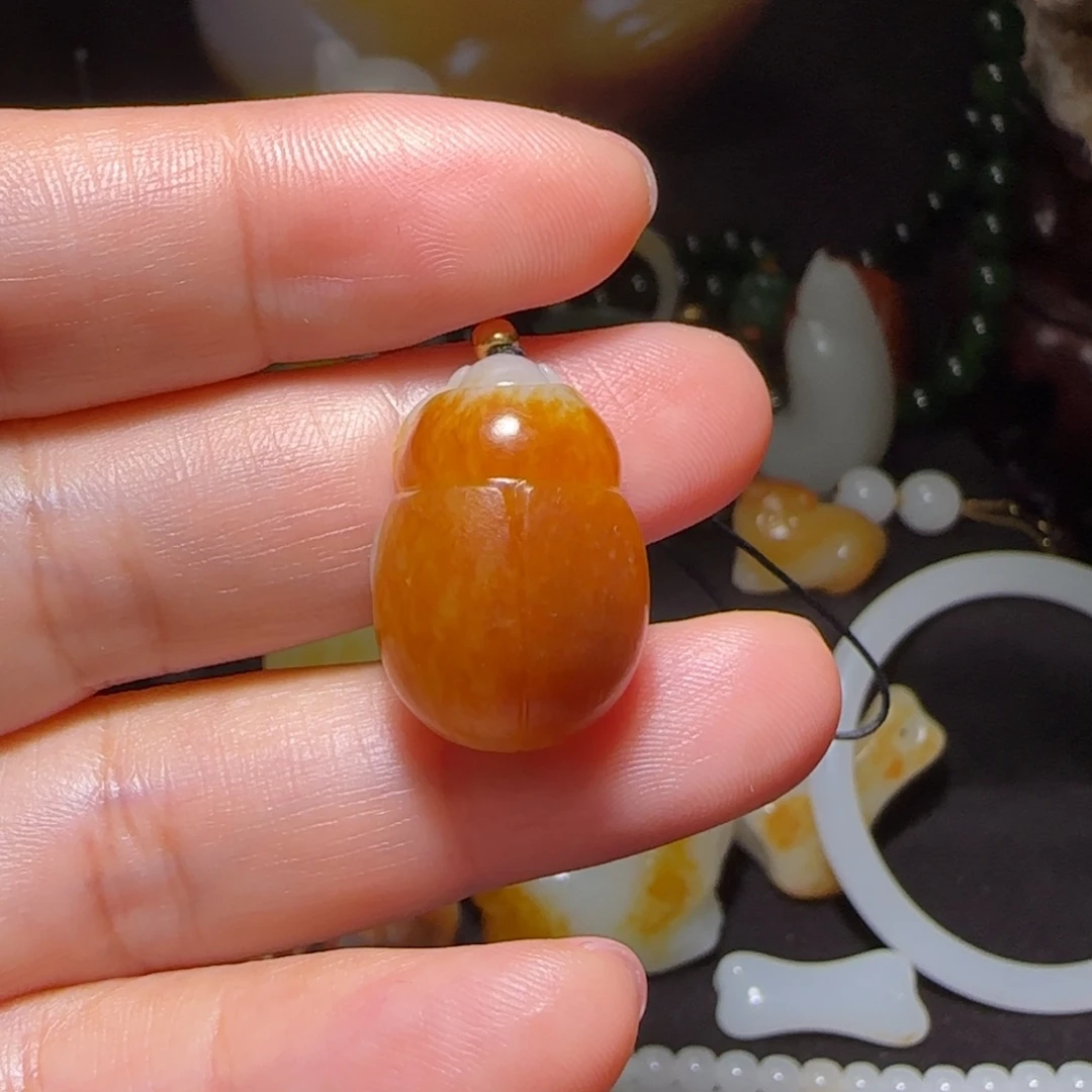 林***6和田玉未镶嵌颈饰