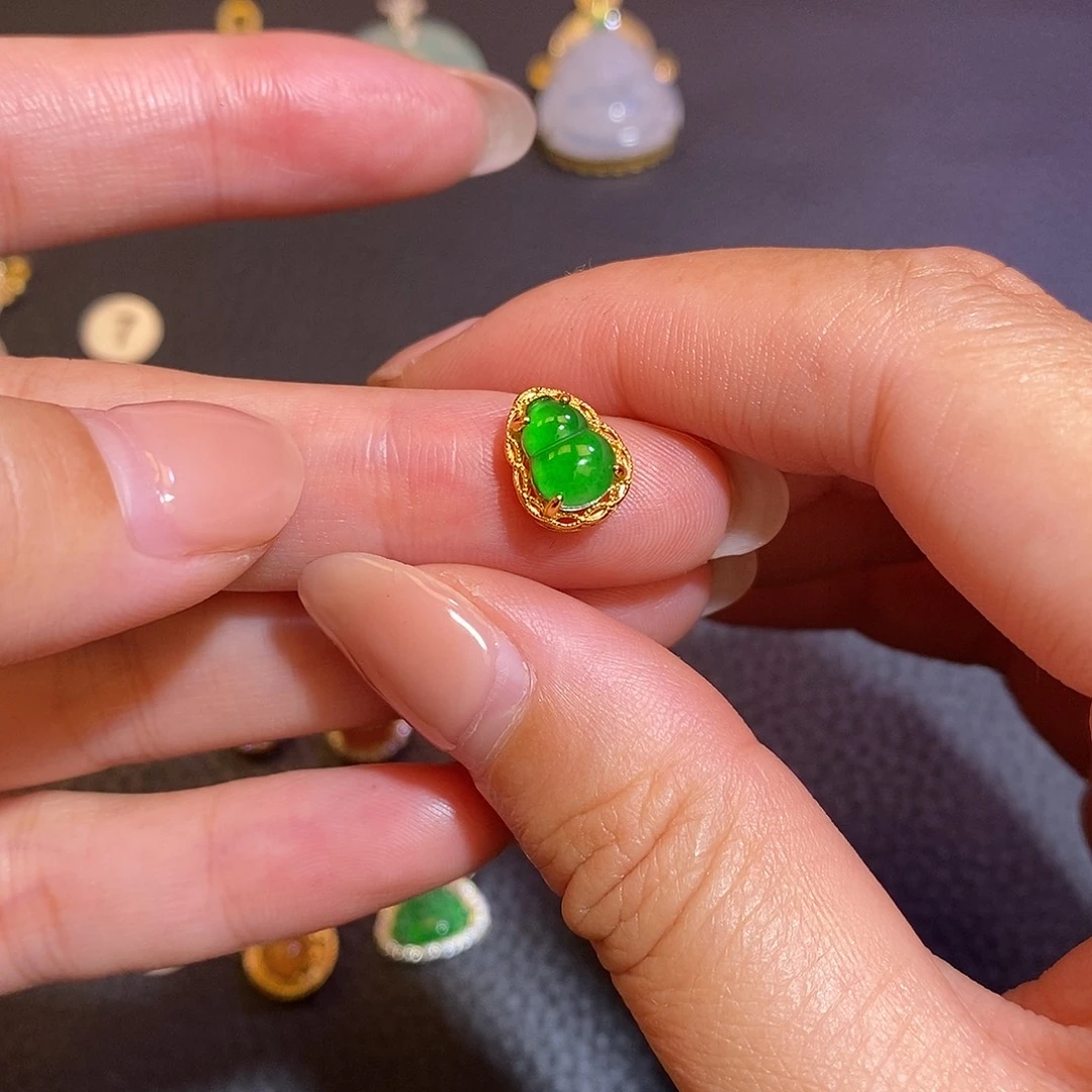 翡翠银S925镶嵌颈饰