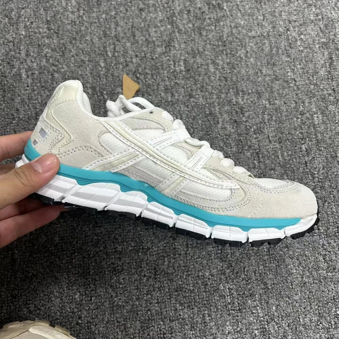 秋季新款户外运动百搭休闲鞋 F683