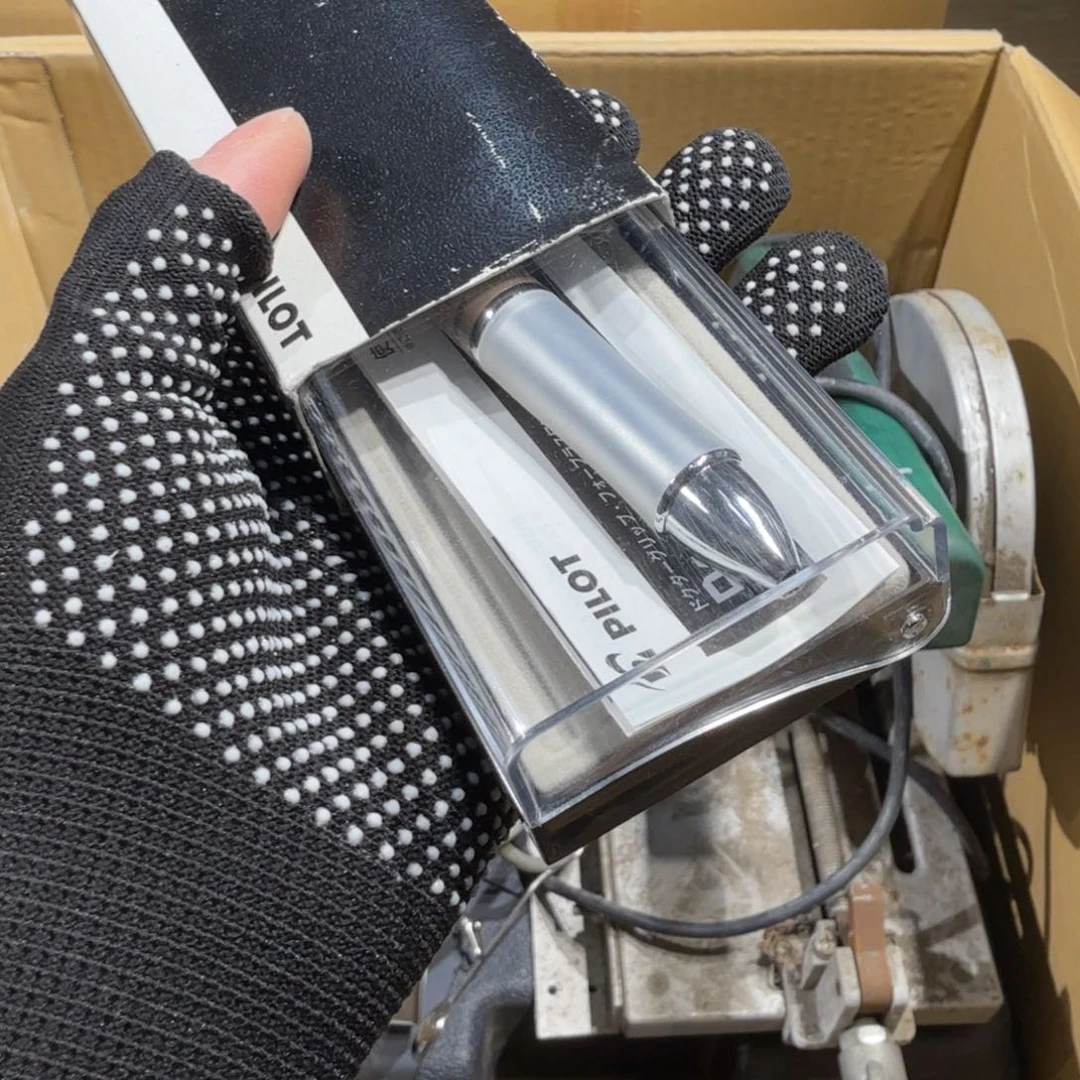 T****28新中古物品，谨慎下单，不保好坏535