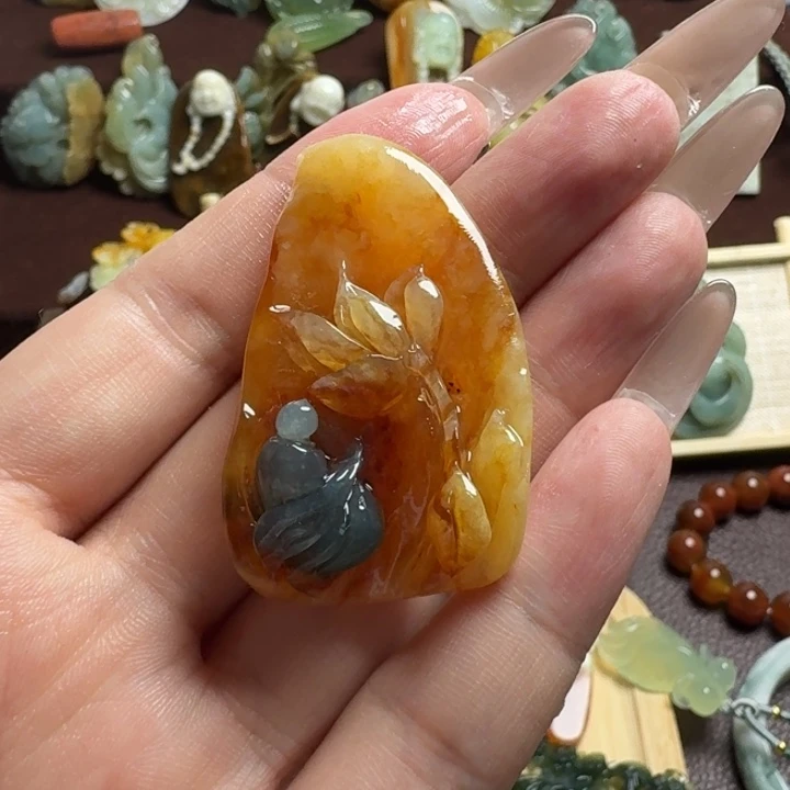 蛇纹石玉未镶嵌吊坠