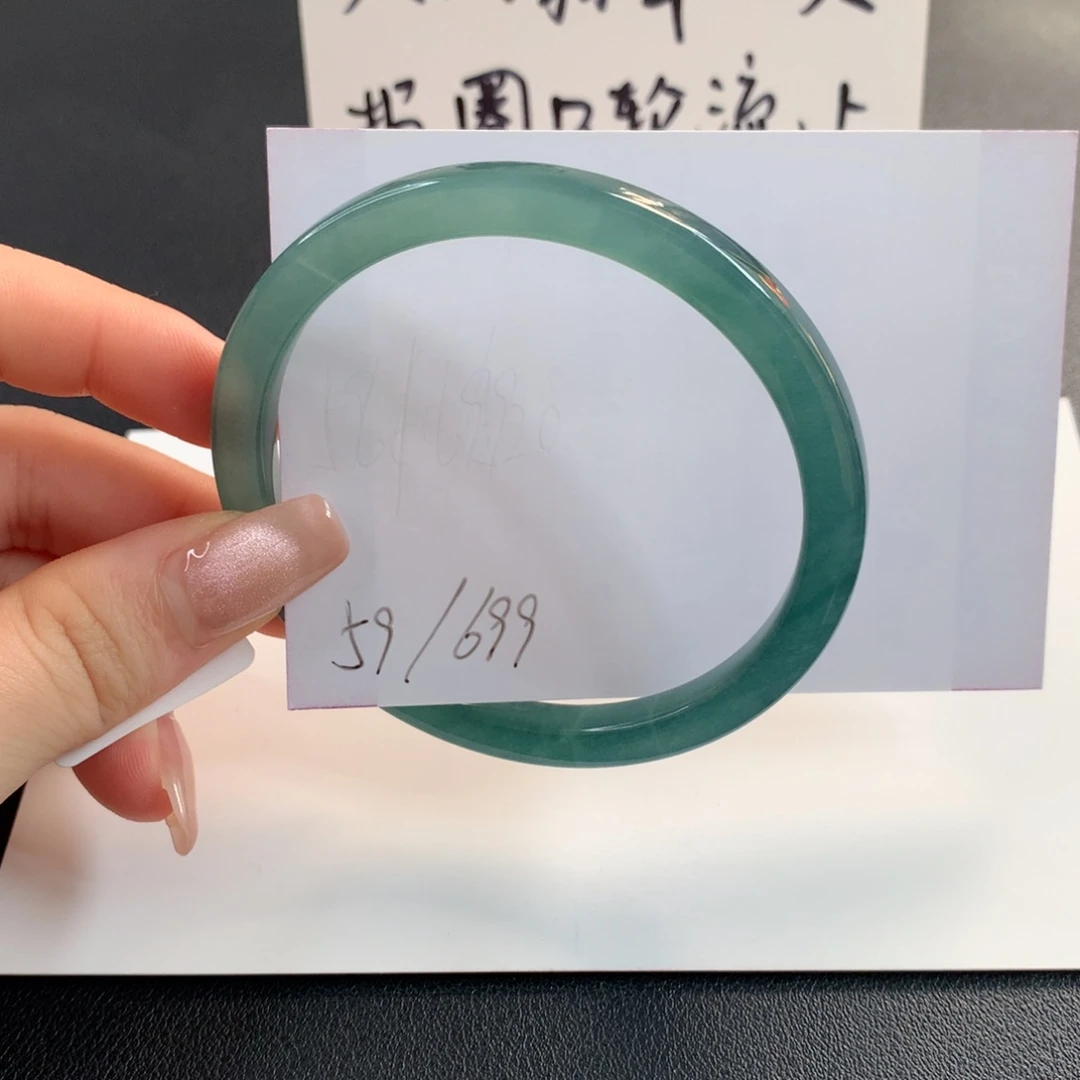 翡翠未镶嵌手镯天然翡翠