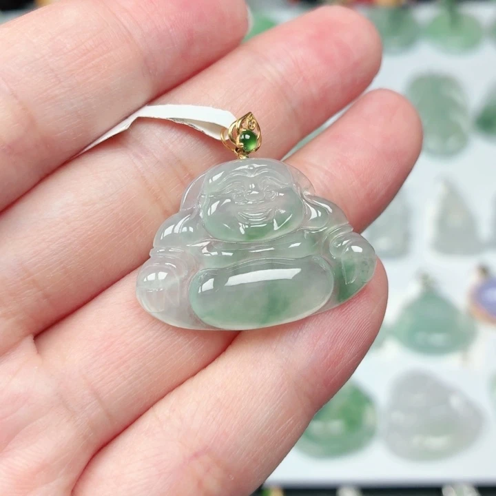 翡翠18K金镶嵌颈饰缅甸天然A货翡翠