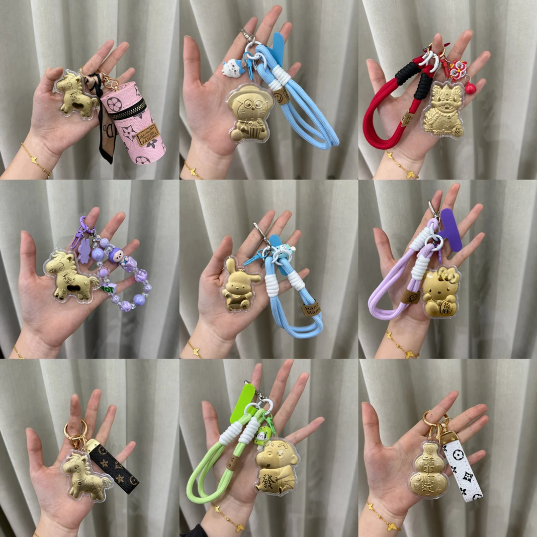 新款马上有钱kitty小新卡通祝福钥匙扣可爱风格包包链
