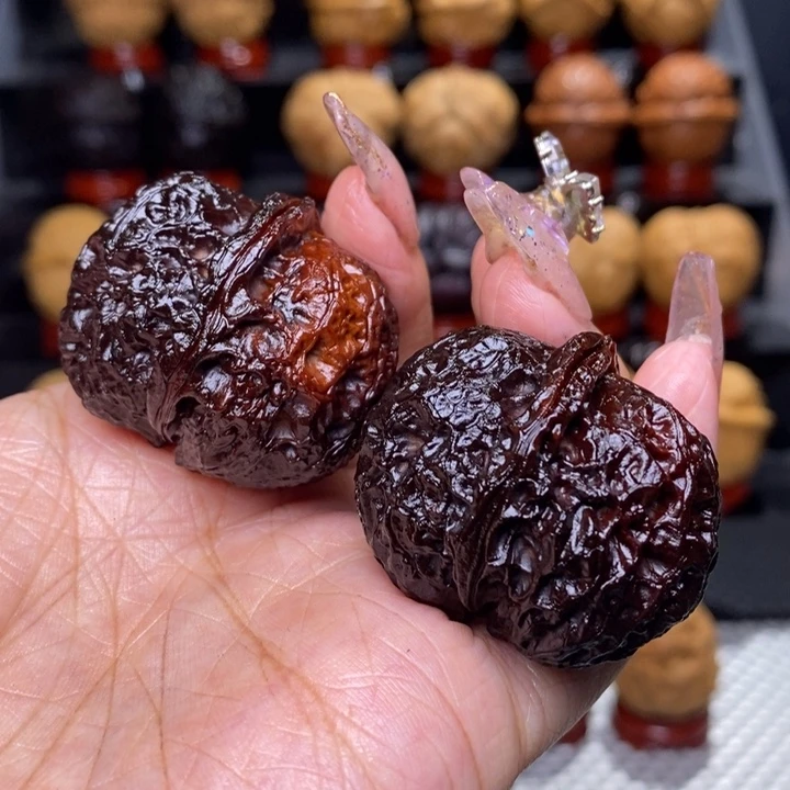 文玩核桃把件地闷元宝66号