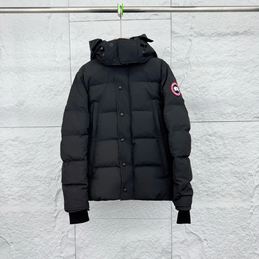 99新 CANADA GOOSE S码/徽标黑色连帽羽绒服/16587012