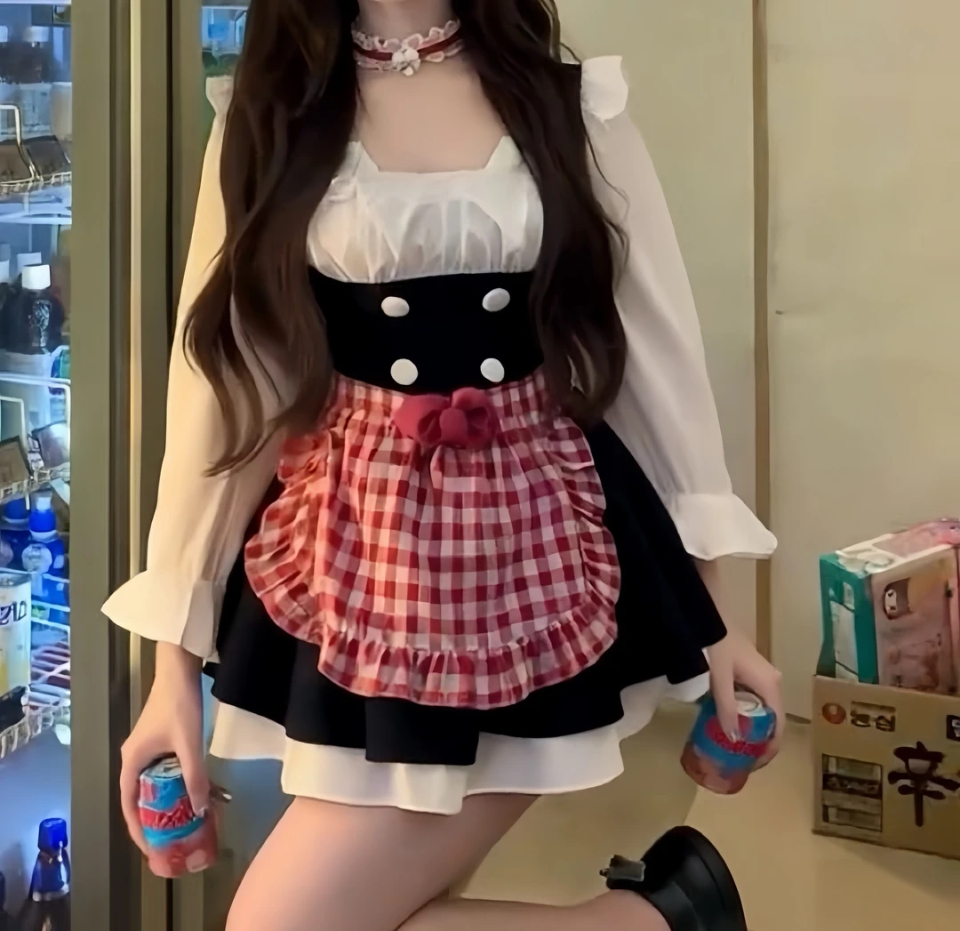 k*ty酱 秋季新款纯欲风甜美女仆风学院设计感日系收腰显瘦连衣裙