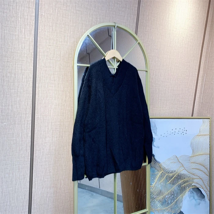 UU550黑色孕妇上衣90-140小勾丝