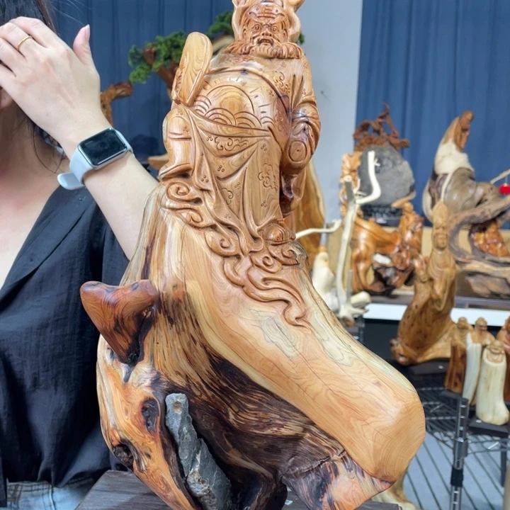 柏木（崖柏）随型摆件