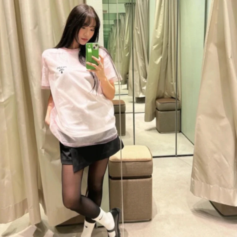 95新 Prada/普拉达 普拉达粉色两件套T恤  S码