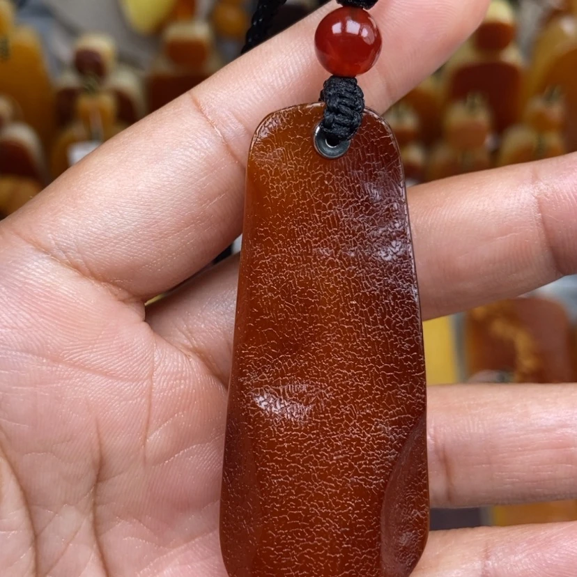 【闪购商品】琥珀颈饰未镶嵌