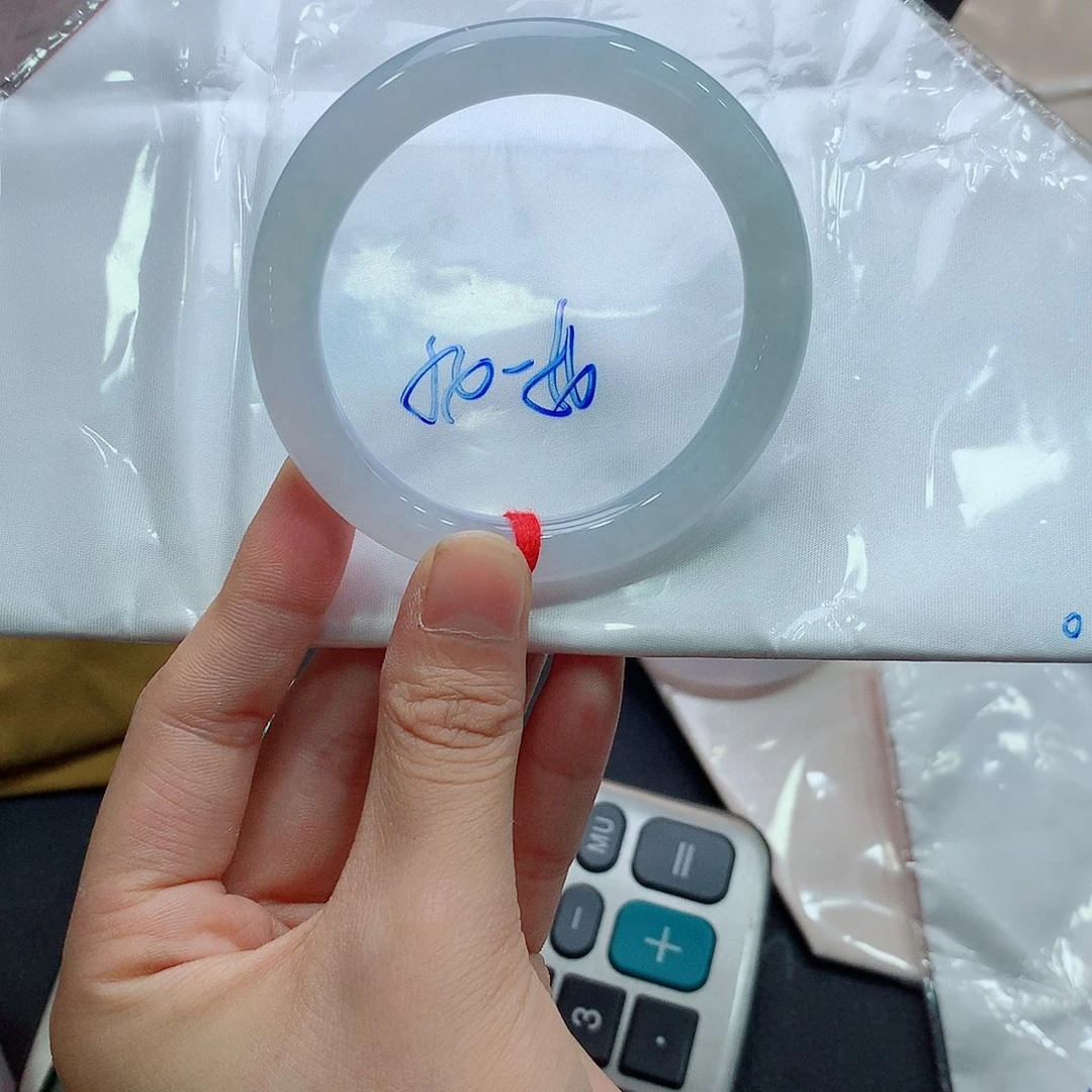 未镶嵌手镯翡翠买断