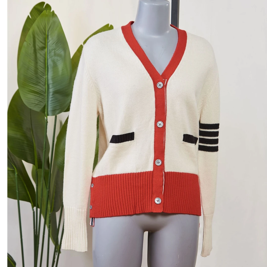 韩版原单四道杠V领宽松开衫