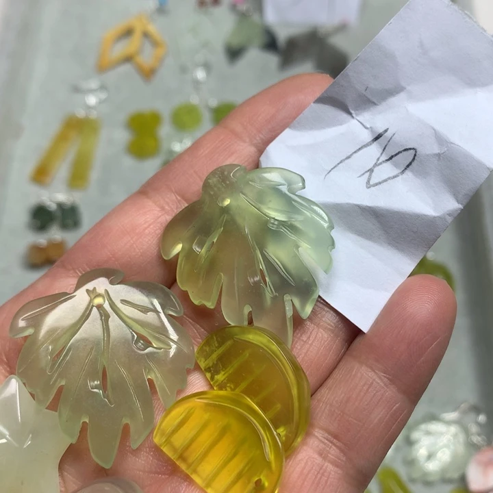 蛇纹石玉耳钉足银镀金镶嵌用****5