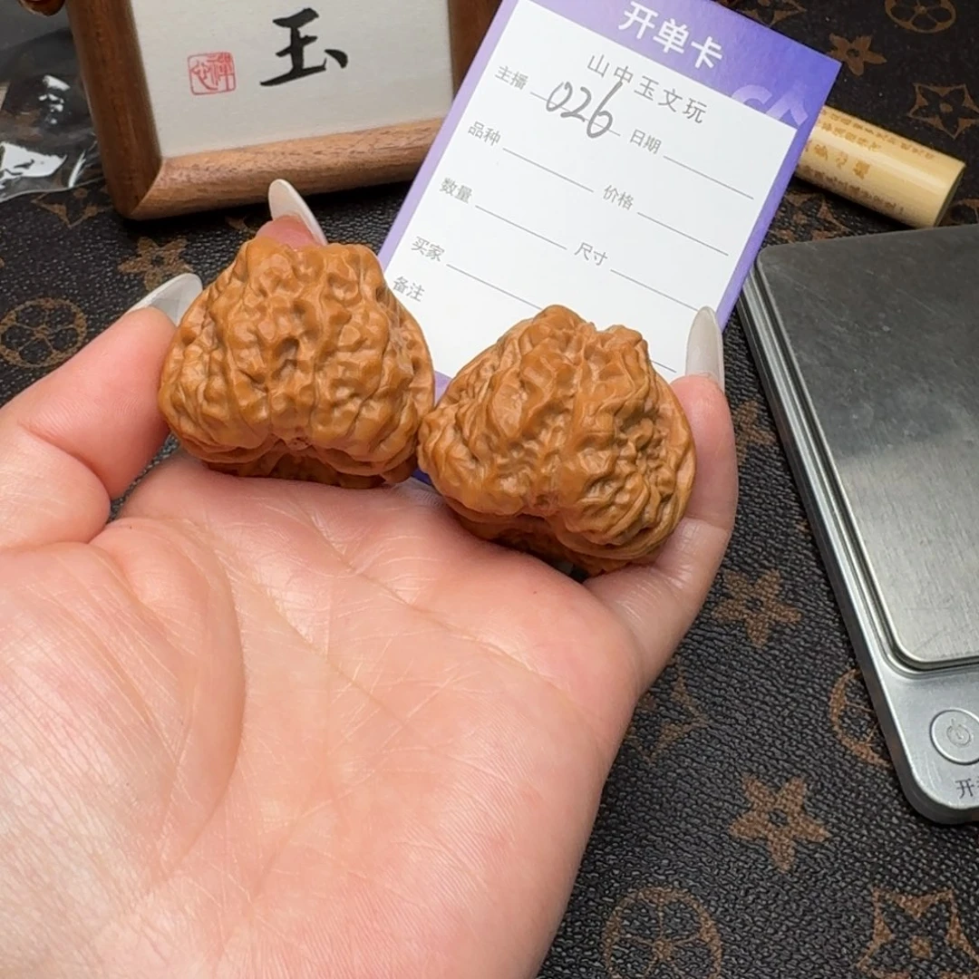 文玩核桃把件37.5蛤蟆头026