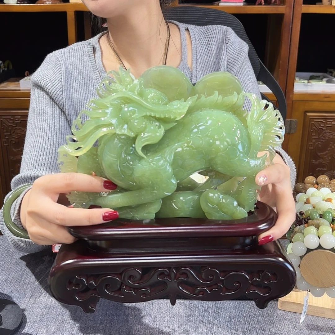 岫玉摆件麒麟未镶嵌