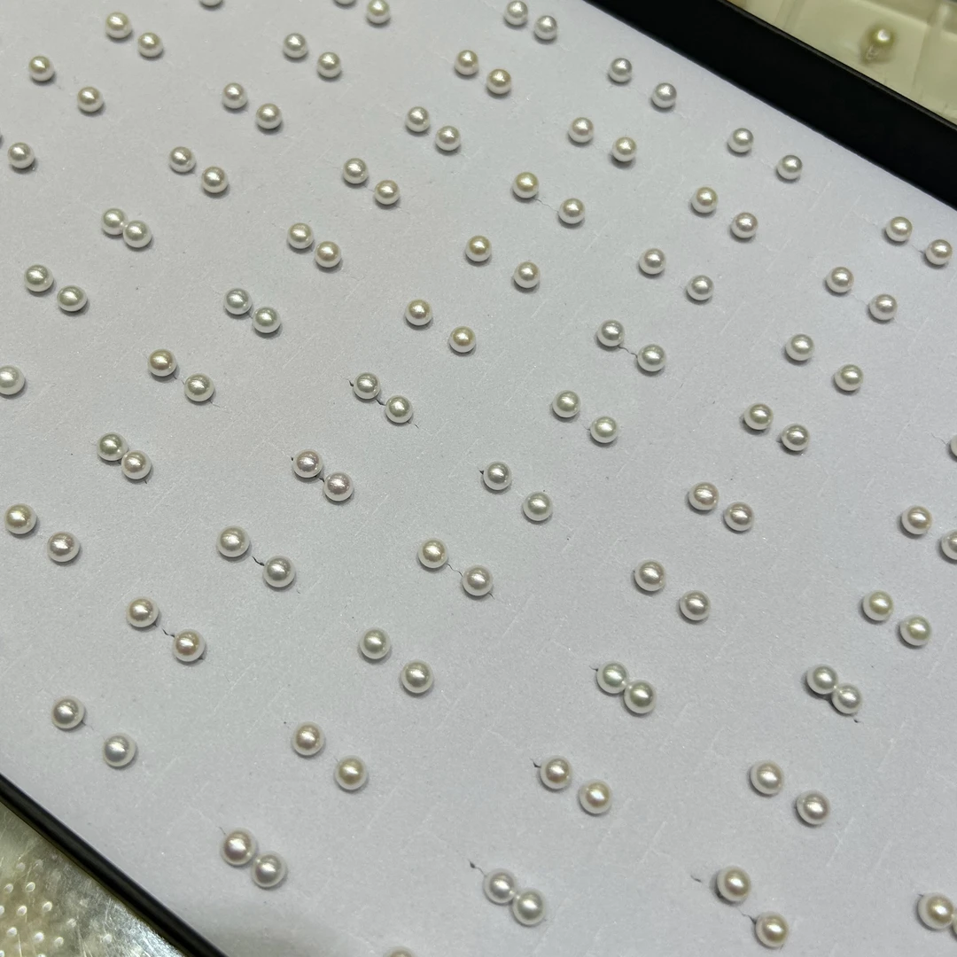 正圆强光天然淡水迷你小珍珠耳钉 4-5mm S925银耳针 多样性发一件