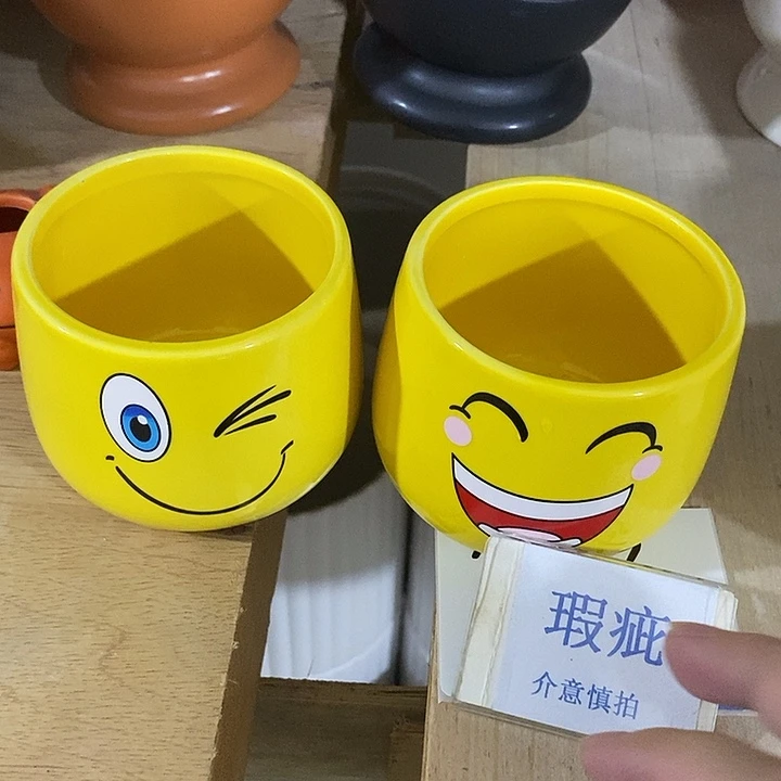 紫砂花盆多肉瑕疵盆有孔。