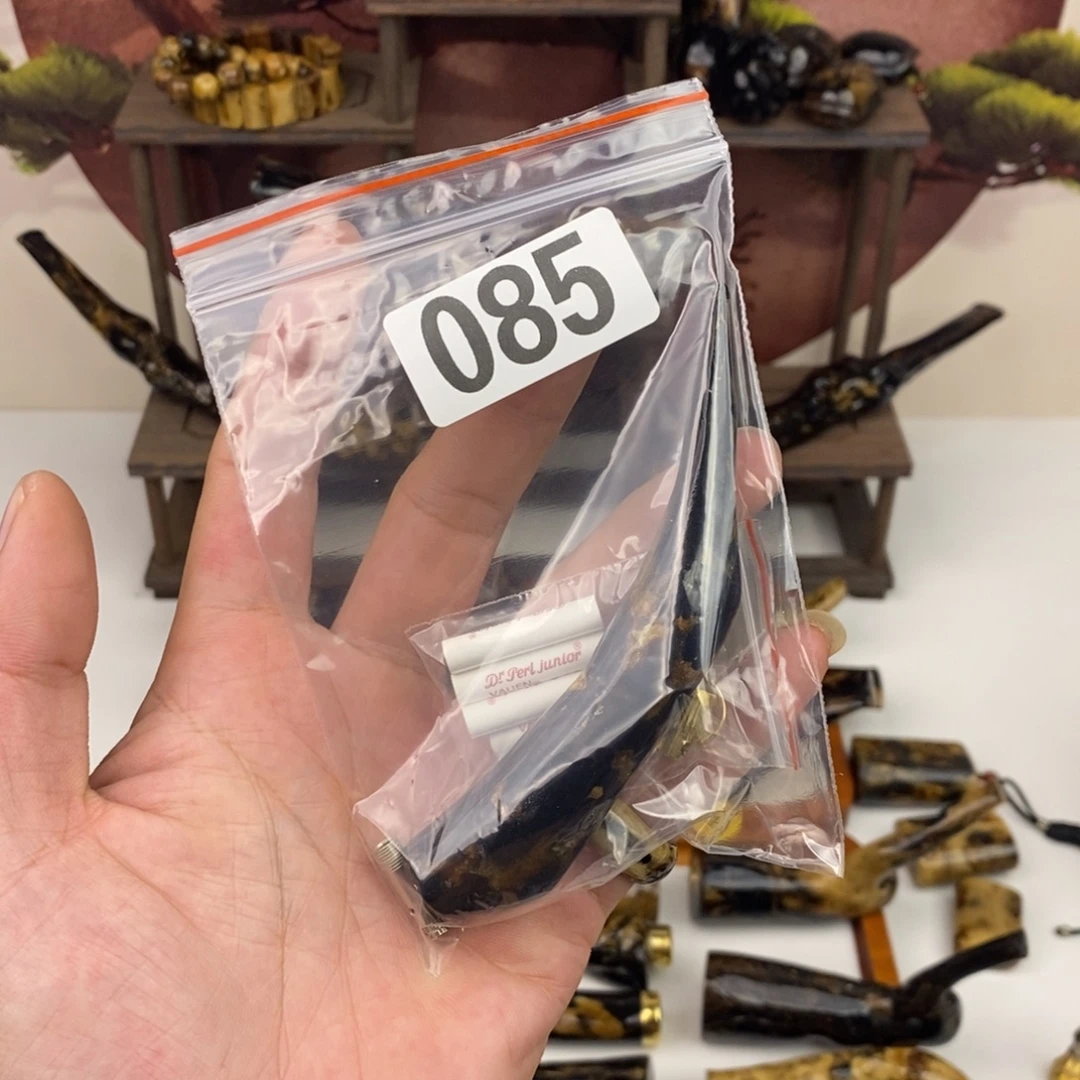 金丝楠血柳烟嘴085