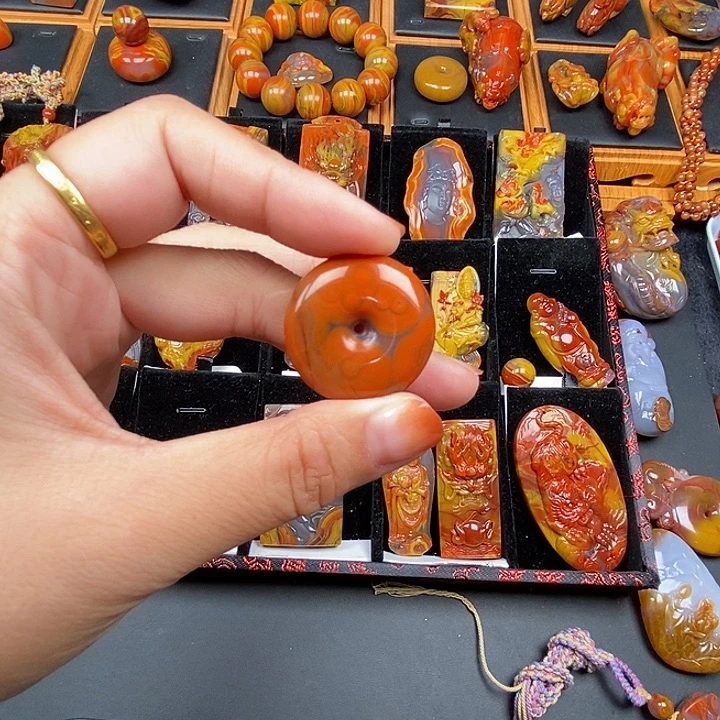 玛瑙/玉髓未镶嵌天然玛瑙战国红