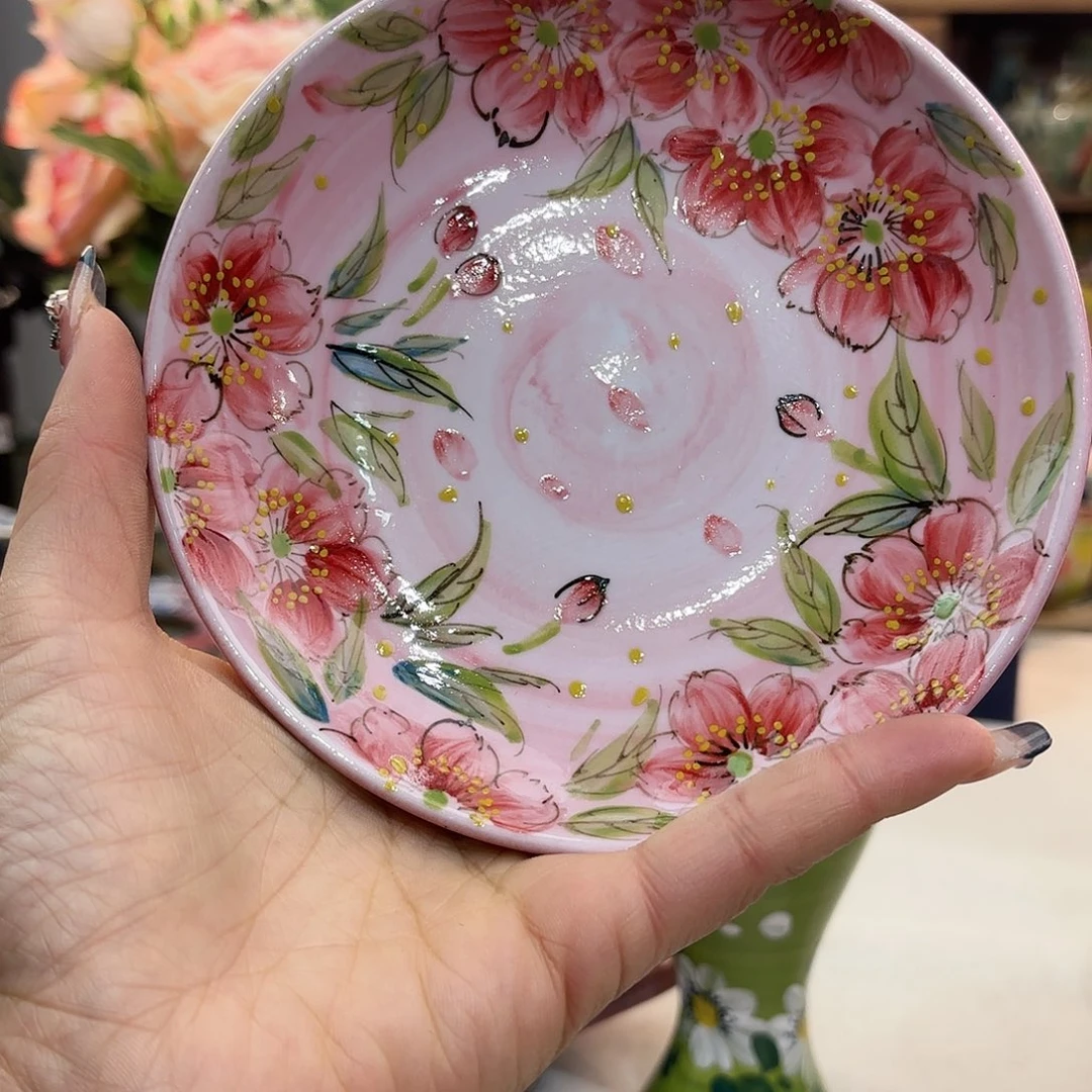 瓷片不能用ded 在手机面前^_^