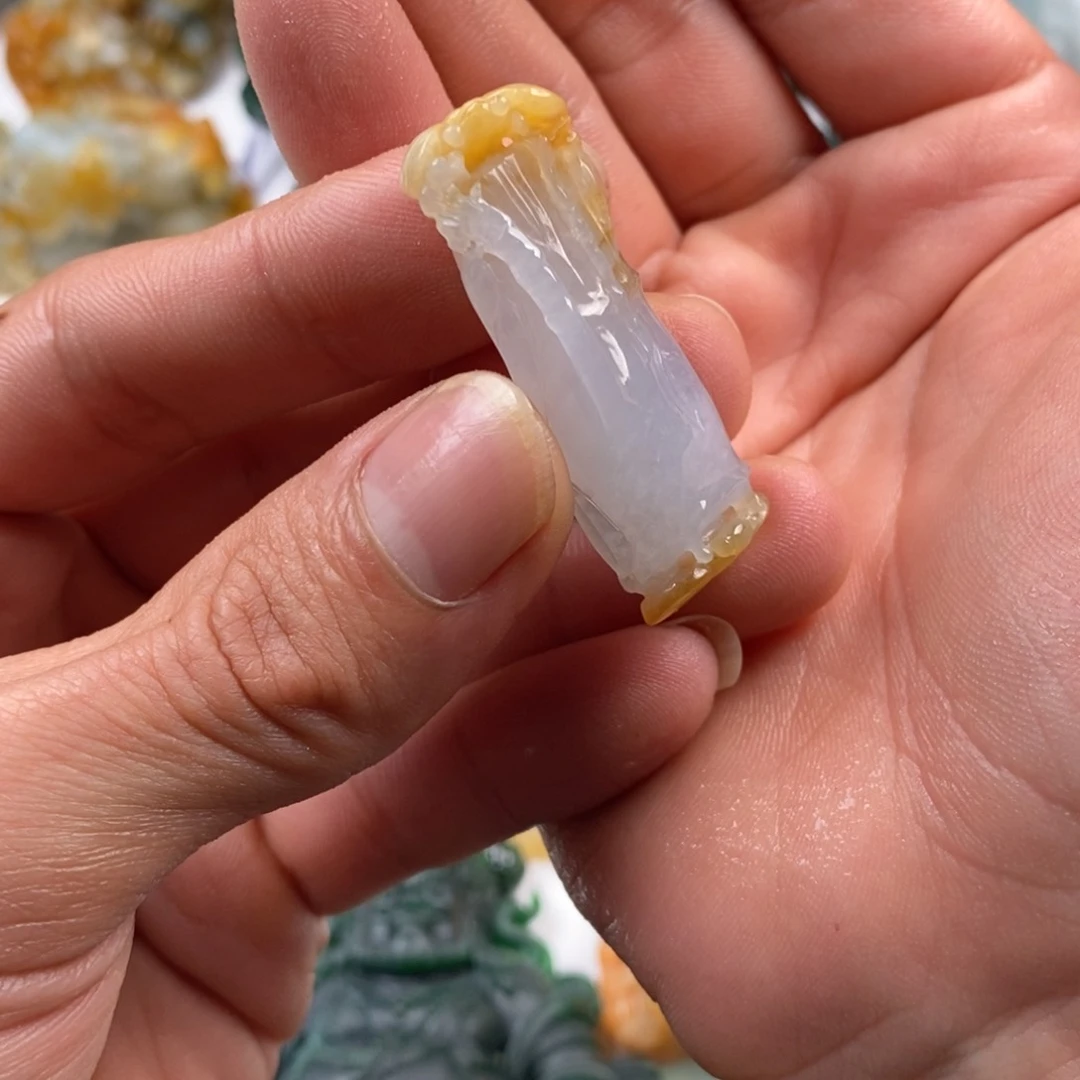 定制翡翠未镶嵌翡翠