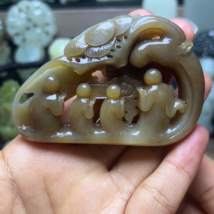 和田玉未镶嵌颈饰