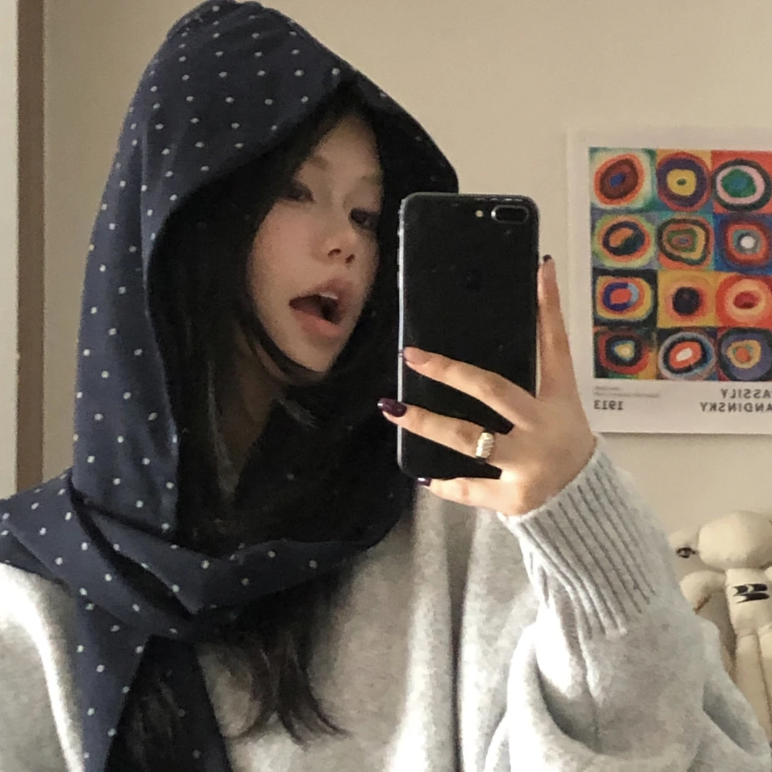 韩版千金风围巾帽两戴女时尚感小波点博主风护颈百搭
