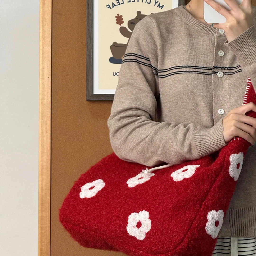 一张同学【长约39宽6高29单位厘米】时尚单肩斜挎包C8305