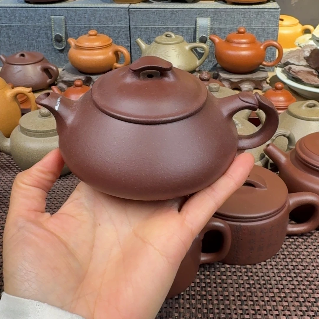 茶壶底槽青微瑕180毫升左右
