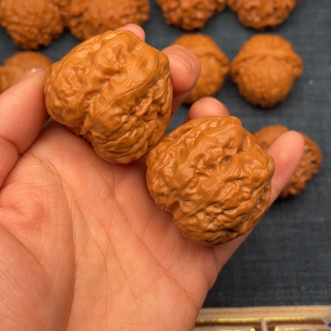 把件文玩核桃40延庆老树开背蛤蟆头