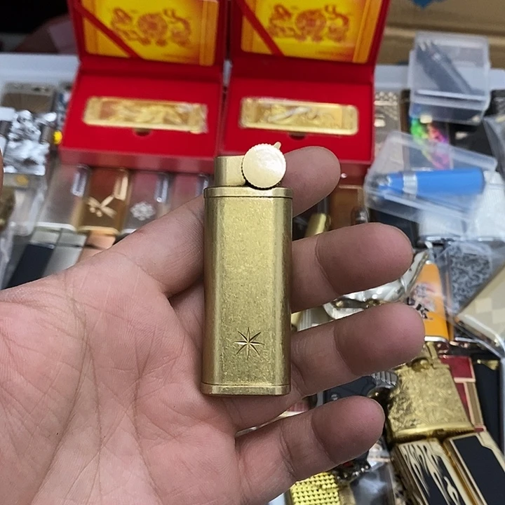 高***6明铬黄铜充气打火机