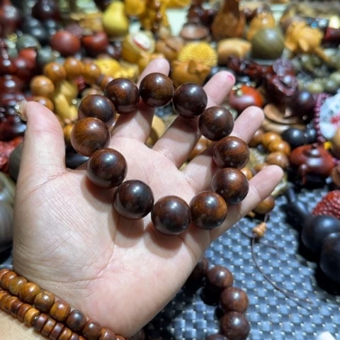 黄花梨/降香黄檀释**在